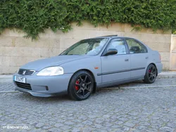 Honda Civic 1.5i LS