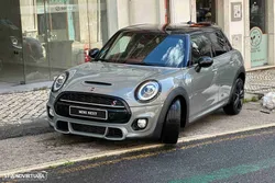 MINI 5 Portas Cooper SD Auto Desportiva