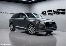 Audi Q7 3.0 TDI quattro S-line Tiptronic 7L