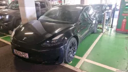 Tesla Model 3 Standard Range Plus RWD