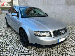 Audi A4 2.5 TDI quattro S-line