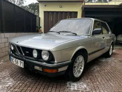 BMW 528 E28