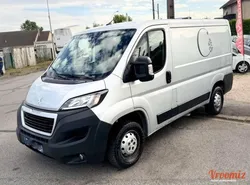 Peugeot Boxer Vu 2.2 140CV L1H1 BUSINESS TBEG 12500HT PRIX EXPORT