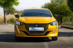 Peugeot 208 GT