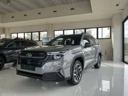 SUBARU Forester 2.0i Hybrid Active CVT