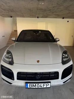 Porsche Cayenne S E-Hybrid