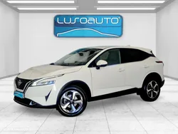 Nissan Qashqai 1.3 DIG-T N-Connecta LED Xtronic