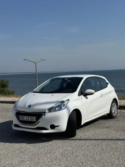 Peugeot 208 1.4 HDI