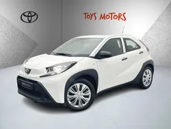 Toyota aygo x 72 Active Business