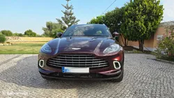 Aston Martin DBX Standard