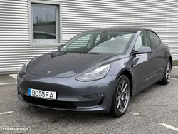 Tesla Model 3 Long Range Tração Traseira