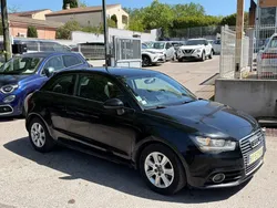 AUDI A1 1.6 TDi 105 Ambiente