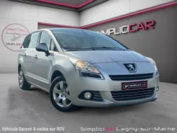 PEUGEOT 5008 1.6 HDi 110ch FAP BVM6 Confort Pack 5pl - Entretien complet