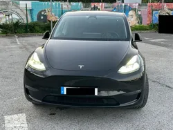 Tesla Model Y Long Range Dual Motor AWD