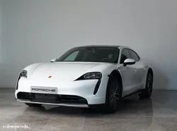 Porsche Taycan Cross Turismo 4
