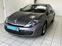 Renault Laguna 2.0 dCi 150ch Black Edition