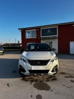 Peugeot 5008 II BlueHDi 130Ch S&S GT Line EAT8 – GPS / Caméra 360° HD / i-Cockpit / Keyless / 7 places / Jantes 18’’
