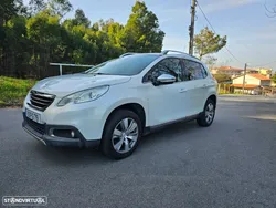 Peugeot 2008 1.2 PureTech Allure