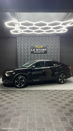 Citroën C4 X PureTech 130 Stop&Start EAT8 SHINE