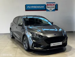 Ford Focus 1.0 EcoBoost MHEV ST-Line