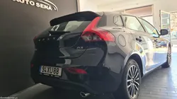 Volvo V40 D3 MOMENTUM