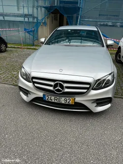 Mercedes-Benz E 220 d AMG Line
