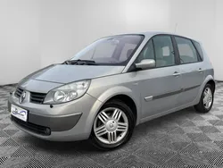RENAULT Scenic 1.5 DCI 100 PRIVILEGE LUXE XENONS CUIR TRES PROPRE CARNET COMPLET VO846