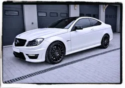 Mercedes Classe C Coupé 63 AMG V8 457 CH C63 Etat proche du neuf