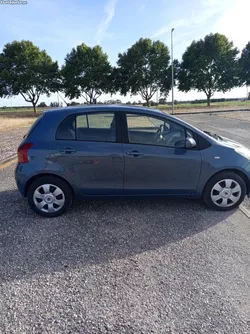 Toyota Yaris 1.0cc full extras