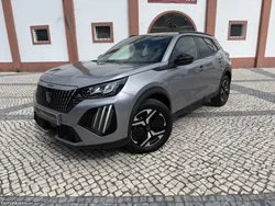 Peugeot 2008 1.2 Hybrid Allure e-