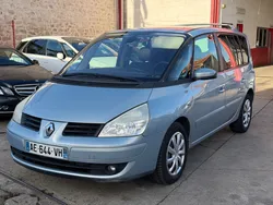 Renault espace iv (2) 2.0 dci 150 dans l’état sans document problème moteur