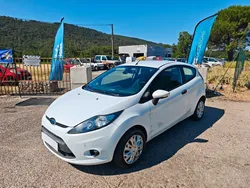 Ford fiesta 1.4 tdci 70 cv / clim / régulateur / 2 places / ct ok