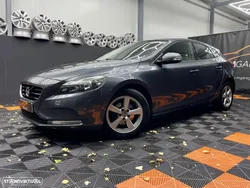 Volvo V40 1.6 D2 Momentum Eco