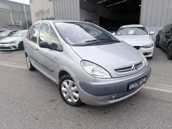 Citroën Xsara Picasso 1.6 ess 95ch SX - Attelage