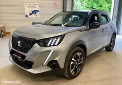 Peugeot 2008 PureTech 130 EAT8 GT