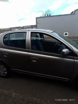 Toyota Yaris Yaris