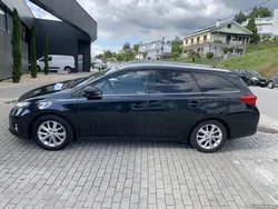 Toyota Auris SW