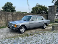 Mercedes-Benz 300 D  W123