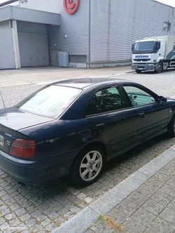 Honda Accord 2.0 ES