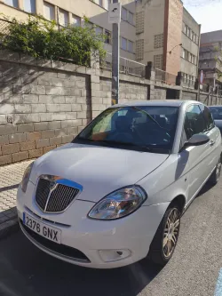 LANCIA Ypsilon 1.3JTD Armand Basi