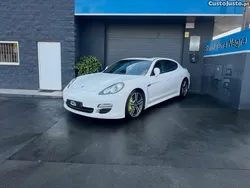 Porsche Panamera 3.0 V6  Diesel