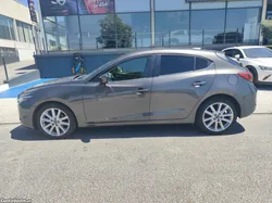 Mazda 3 1.5 Excellence Navi