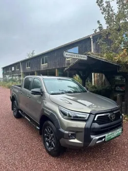 Toyota Hilux DOUBLE CABINE 2.8D INVINCIBLE