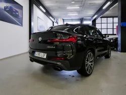 BMW X4 M40dA