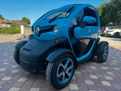 RENAULT Twizy - 45 4 Kw 1cv Boîte auto CONDUITE SANS PERMIS - DERNIERE REVISION CHEZ RENAULT EN JUILLET 2026