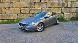 Volvo V40 1.6 D2 Momentum Powershift Eco