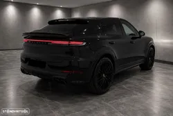 Porsche Cayenne E-Hybrid Platinum Edition