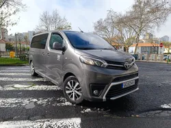 Toyota Proace Elétrica - 8 lugares
