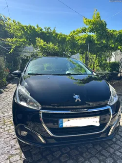 Peugeot 208 1.2