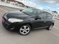 Mégane 3 berline 5ptes 1.4 Tce 130ch Dynamique 1ere main